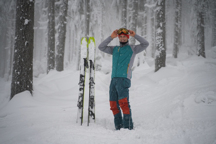František testuje: softshell bundu Suli a nohavice Kala