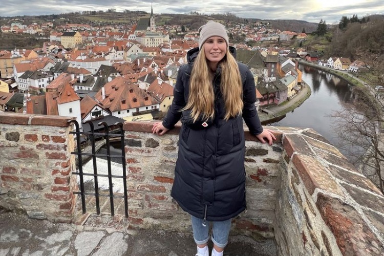 Magda (Horský holky) testuje: páperový kabát Downbag L